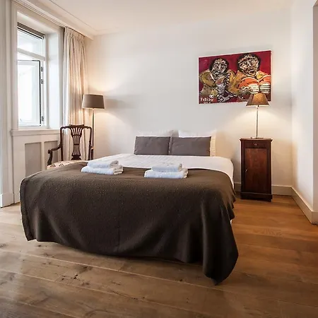 Short Group Jordaan Laurier Serviced