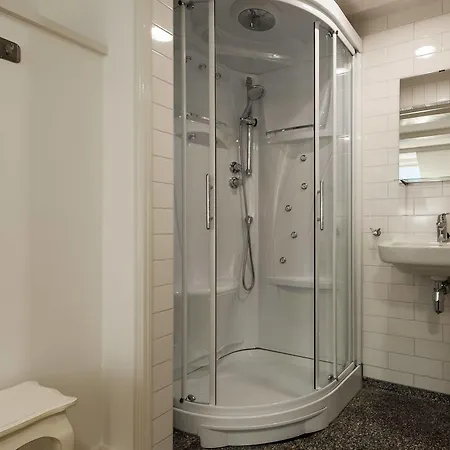 Apartament Short Group Jordaan Laurier Serviced