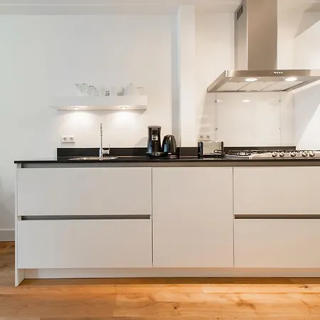 Apartament Short Group Jordaan Laurier Serviced *