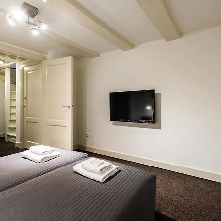 Apartament Short Group Jordaan Laurier Serviced