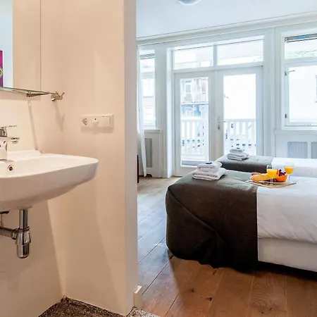 Short Group Jordaan Laurier Serviced * Amszterdam