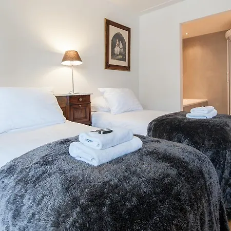 Short Group Jordaan Laurier Serviced Amszterdam